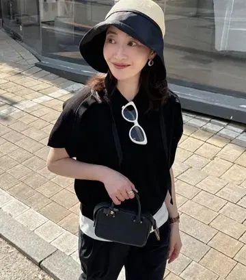 yonfa 욘파 튤립 슬리브 니트 BLACK
