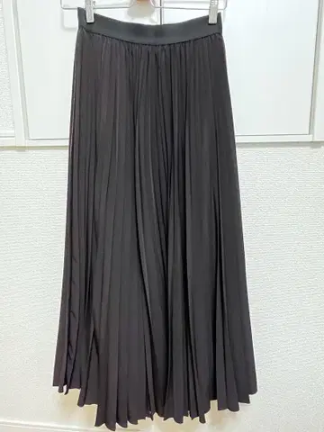 L'Appartement Lisiere Pleats Skirt