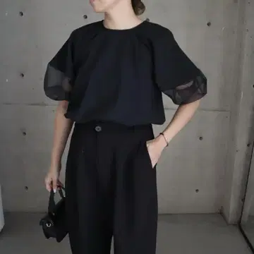 eLLa 시스루 벌룬 슬리브 블라우스
