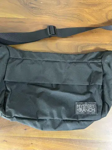 MYSTERY RANCH 미스터리런치 숄더백 블랙