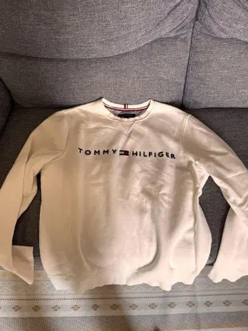 TOMMY HILFIGER 트레이닝복