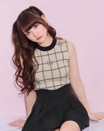 미셸 마카롱 로고 니트 탑 프리사이즈