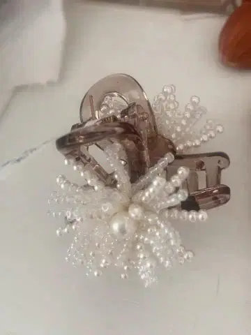 꽃 모양 헤어 클립 투명 펄