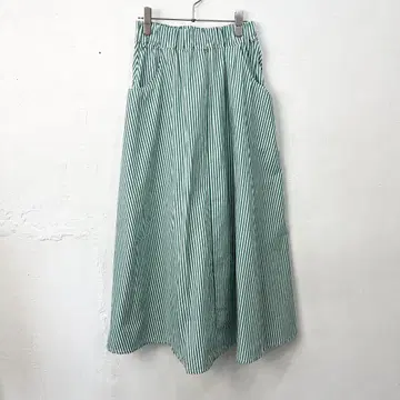 Y86) NARU(나루) 런던 스트라이프 노포 스커트(9부) 그린
