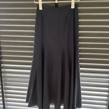 Mila Owen 네이비 플레어 스커트 사이즈 0