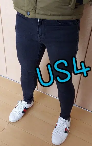 아메리칸 이글 제깅 US 사이즈 4 인기 블랙