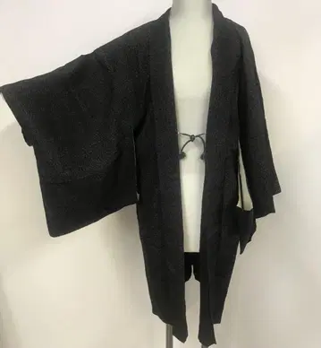 앤티크 블랙 롱 겉옷 점무늬 기모노 레트로