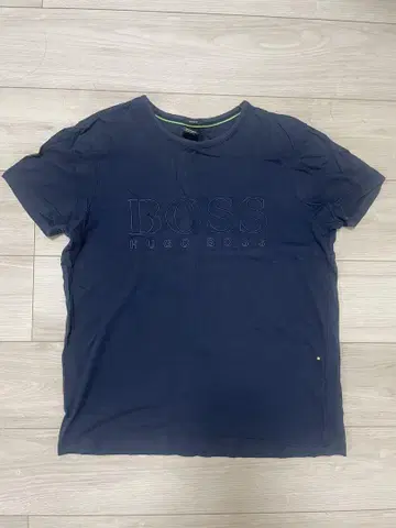 HUGO BOSS 티셔츠