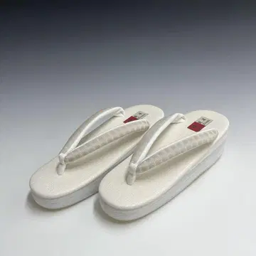 미사용 새상품 히시야 카렌 뵤롯소 카페 조리 M 사이즈 프리즘2