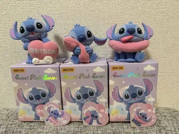 52TOYS 스티치
