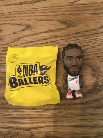 NBA Ballers Kawhi Leonard 피규어