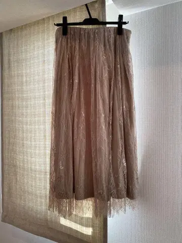 미사용 새상품 잉게보르그 레이스 스커트