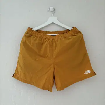 THE NORTH FACE 머스타드 숏팬츠