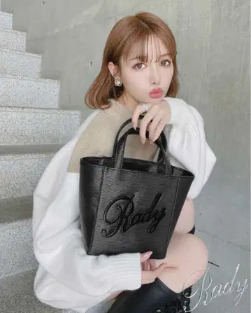 Rady 빅 로고 토트백 핸드백 인기 블랙
