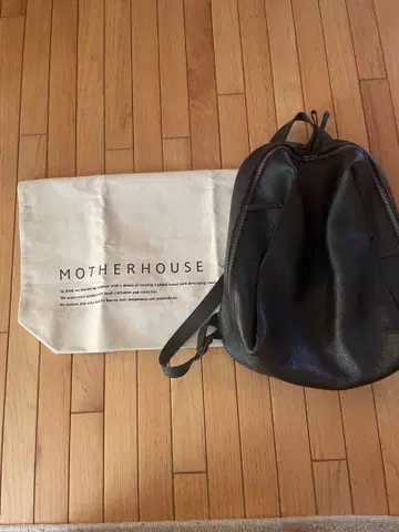 MOTHERHOUSE 블랙 럭색 백팩