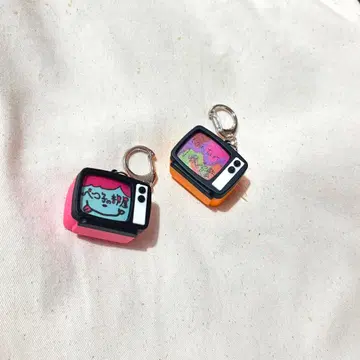 녹황색사회 Channel U tour 2025 TV 키링