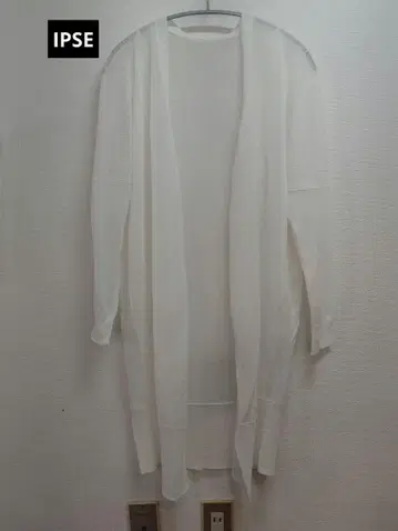 미사용 새상품 IPSE 화이트 롱 가디건 [FF] 정가 ₩20,900