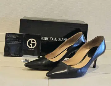 Giorgio Armani 블랙 하이힐