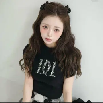 다리치 팬시 비즈 DD 로고 니트 탑 BLK