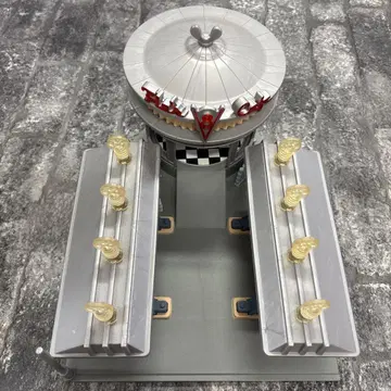 V8 카페 미니어처 모델
