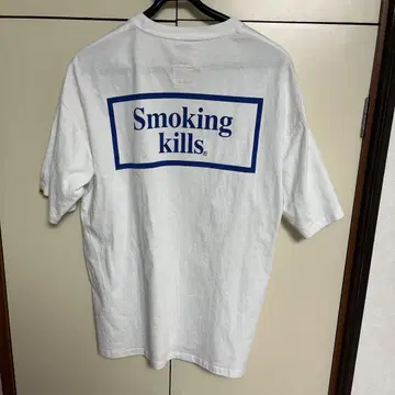 #FR2 Smoking kills 티셔츠 Russell Athletic