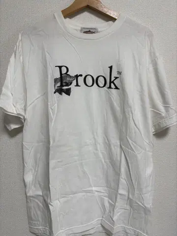 Brook T셔츠 화이트