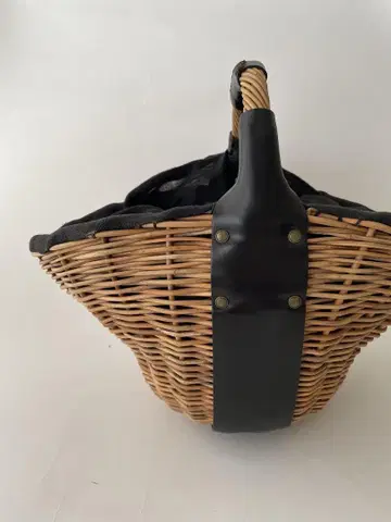 에바고스 ebagos 외 handle 바스켓백 블랙 오일 숄더