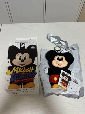 POP MART 미키 패밀리 미키 키링