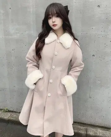 titty&Co. 코트