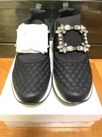 장식 블랙 스니커즈 39