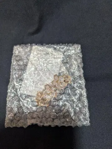[ 엑시즈팜 ] 벚꽃 장식 팔찌 (화이트)