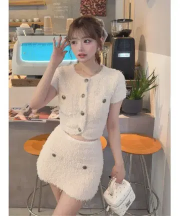 Darich 다리치 컬러 트위드 니트 셋업 아이보리