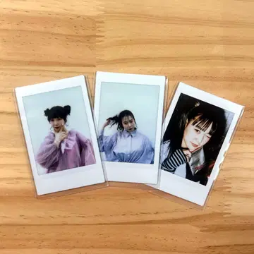무쿠에나 에나 촬영 폴라로이드 3장 세트
