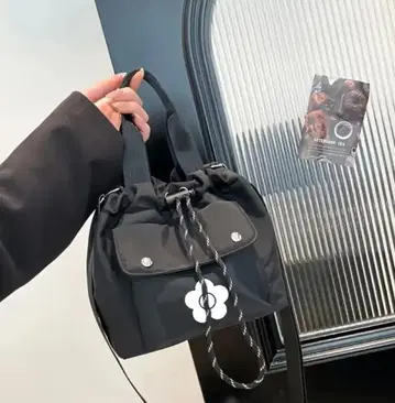 MARY QUANT 미니 숄더백 미니백 파우치 블랙