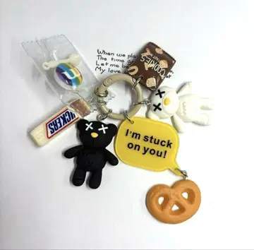 [ black x white? cookies ] 자라자라 키링