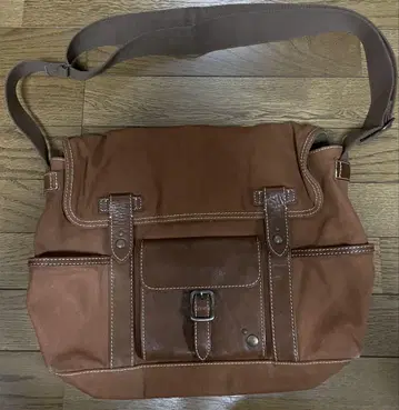 Paul Smith 숄더백