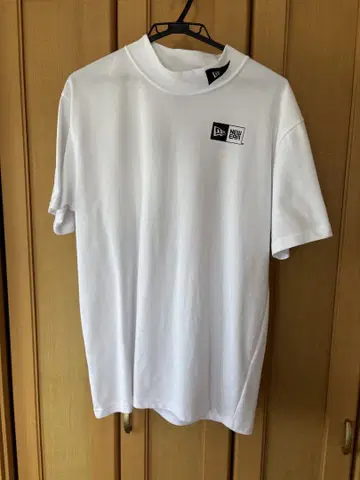 NEW ERA 화이트 셔츠