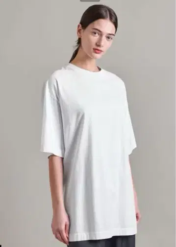 <LOEFF> 수빈 코튼 빅 T셔츠 화이트