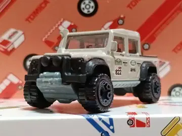 핫휠 Land Rover Defender Double Cab