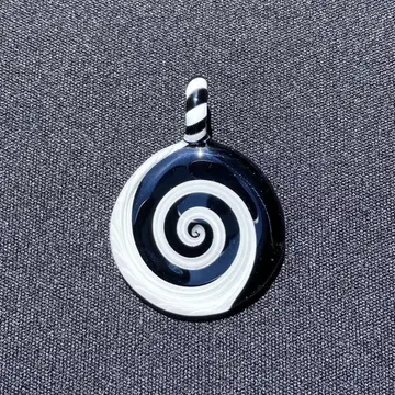 XODAS 펜던트 붕규산 유리 B&W Hipno-Pendant