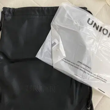 UNION 블랙 백팩