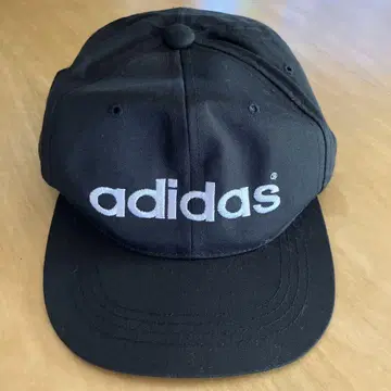 새상품급 80s 아디다스 cap (데상트 제조)