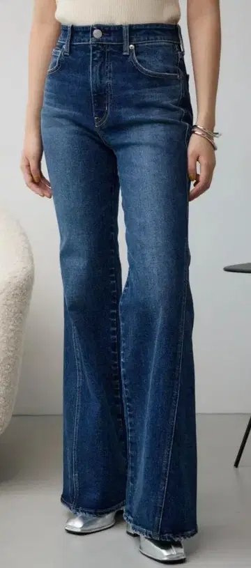 AZULbymoussy 디자인 플레어 데님