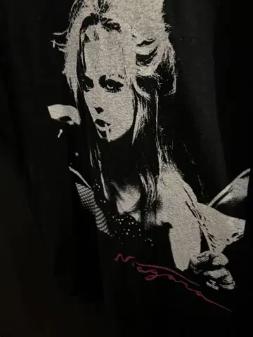 THEE GLAMOUR XXX 지 트리플 히스테릭 블랙 T M