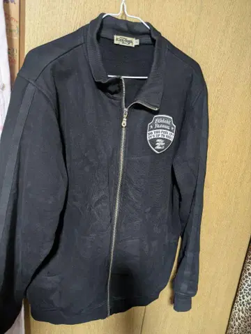 EYZAWA 블랙 자켓 L 사이즈