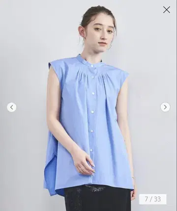 [ UNITED ARROWS ] 턱 플레어 슬리브리스 블라우스