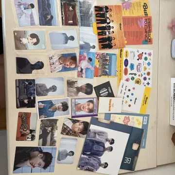 BTS 트레이딩 카드 묶음 판매