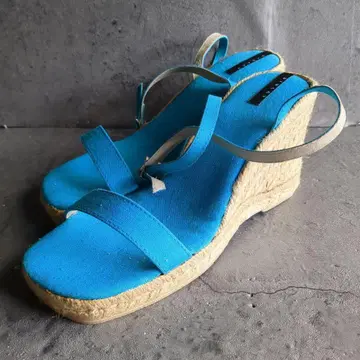 [ SISLEY ] (38) 웨지솔 스트랩 블루 샌들