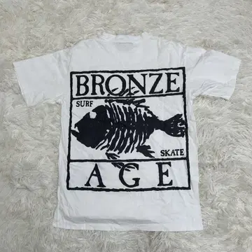 BRONZE AGE 브론즈에이지 백 프린트 반팔 티셔츠 화이트