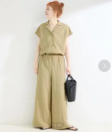 B.C STOCK 점프수트